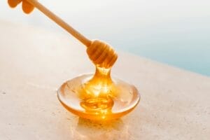 Can Dogs Have Honey? What You Need to Know? 1 benefit of honey for dogs